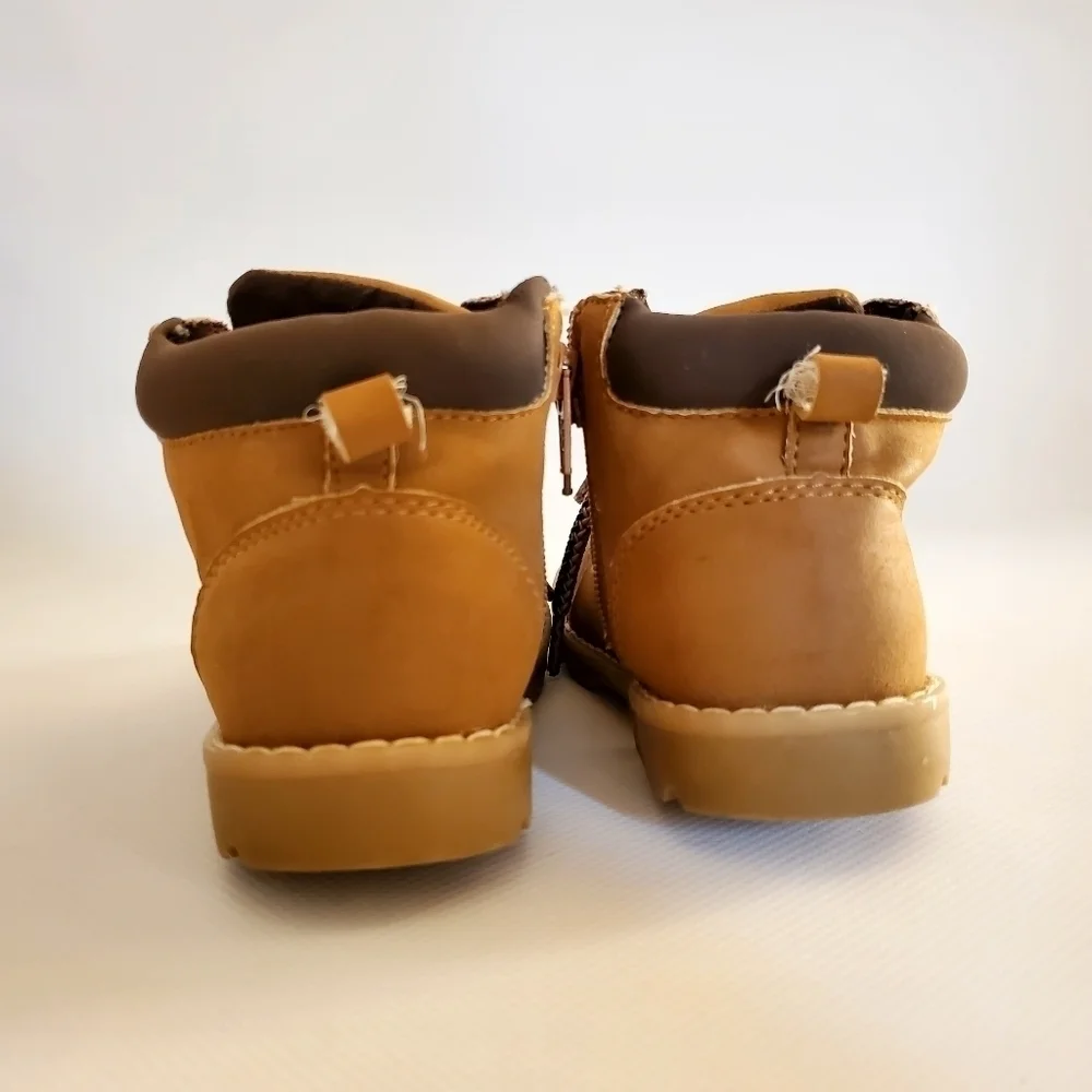 Gymboree Boys Casual Tie Boots Tan Lace Up Shoes Size 7